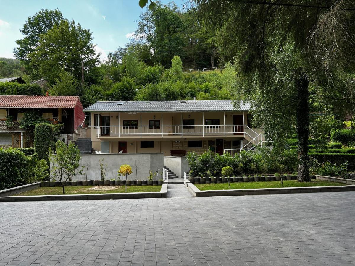 Laicas Lodge Дирбах Экстерьер фото
